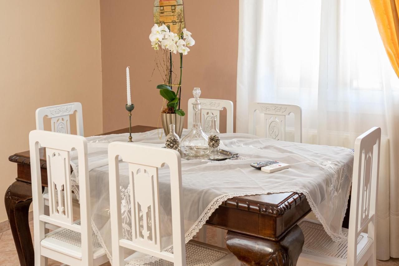 Artemis Superb 2 Bedroom Apartment 700 M Away From The Beach Minia Екстериор снимка