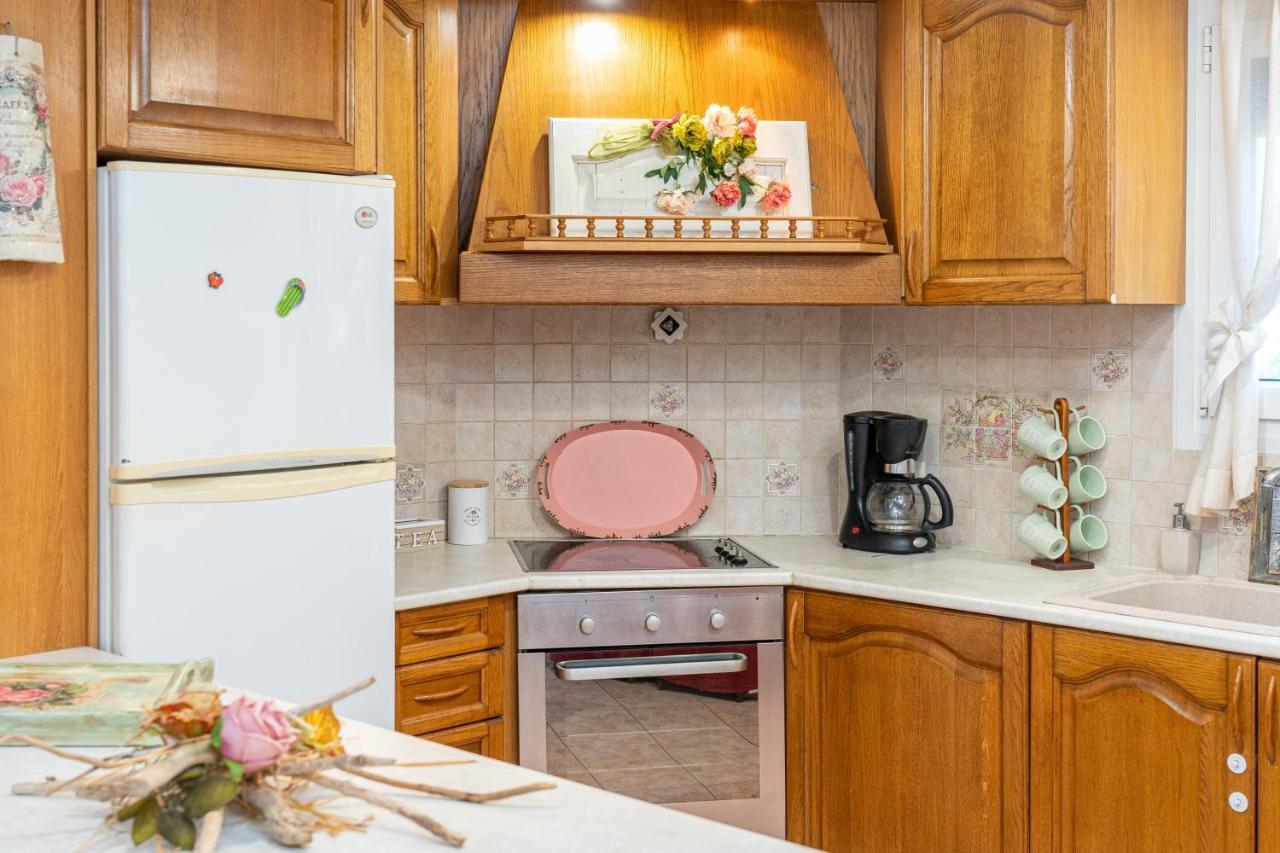 Artemis Superb 2 Bedroom Apartment 700 M Away From The Beach Minia Екстериор снимка